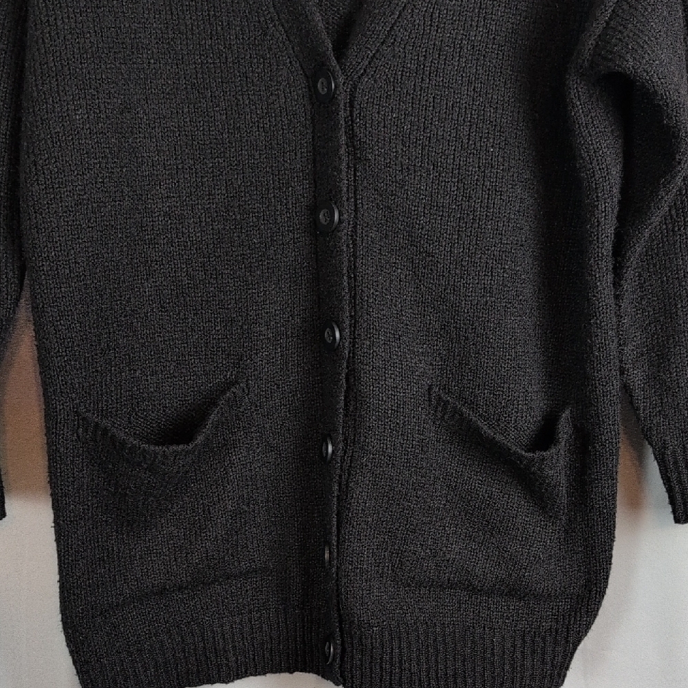 Classic Black Women's‎ Cardigan - Picture 4 of 6